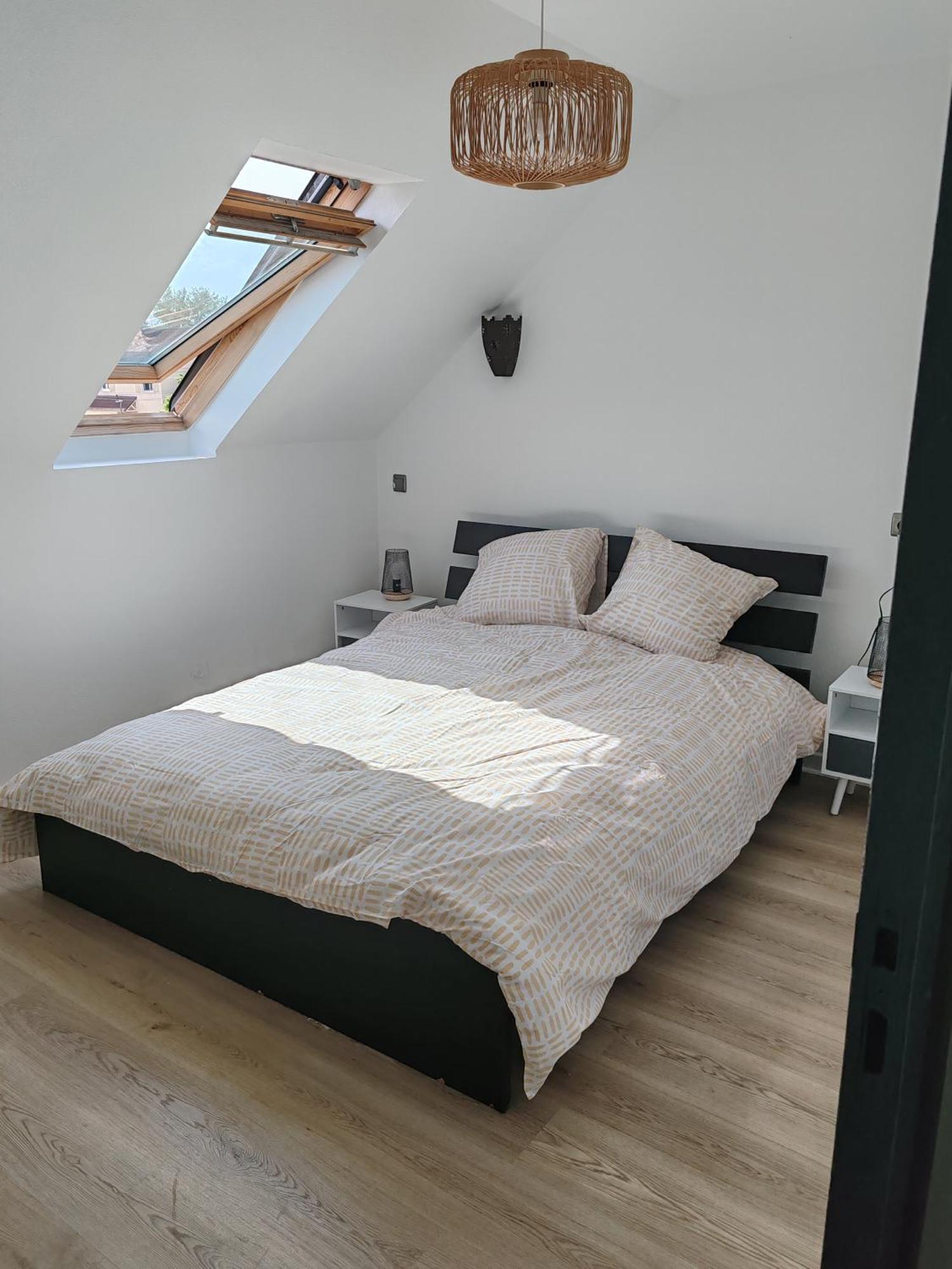 Bretzel Et Cigogne Villa ออสไตม์ ภายนอก รูปภาพ
