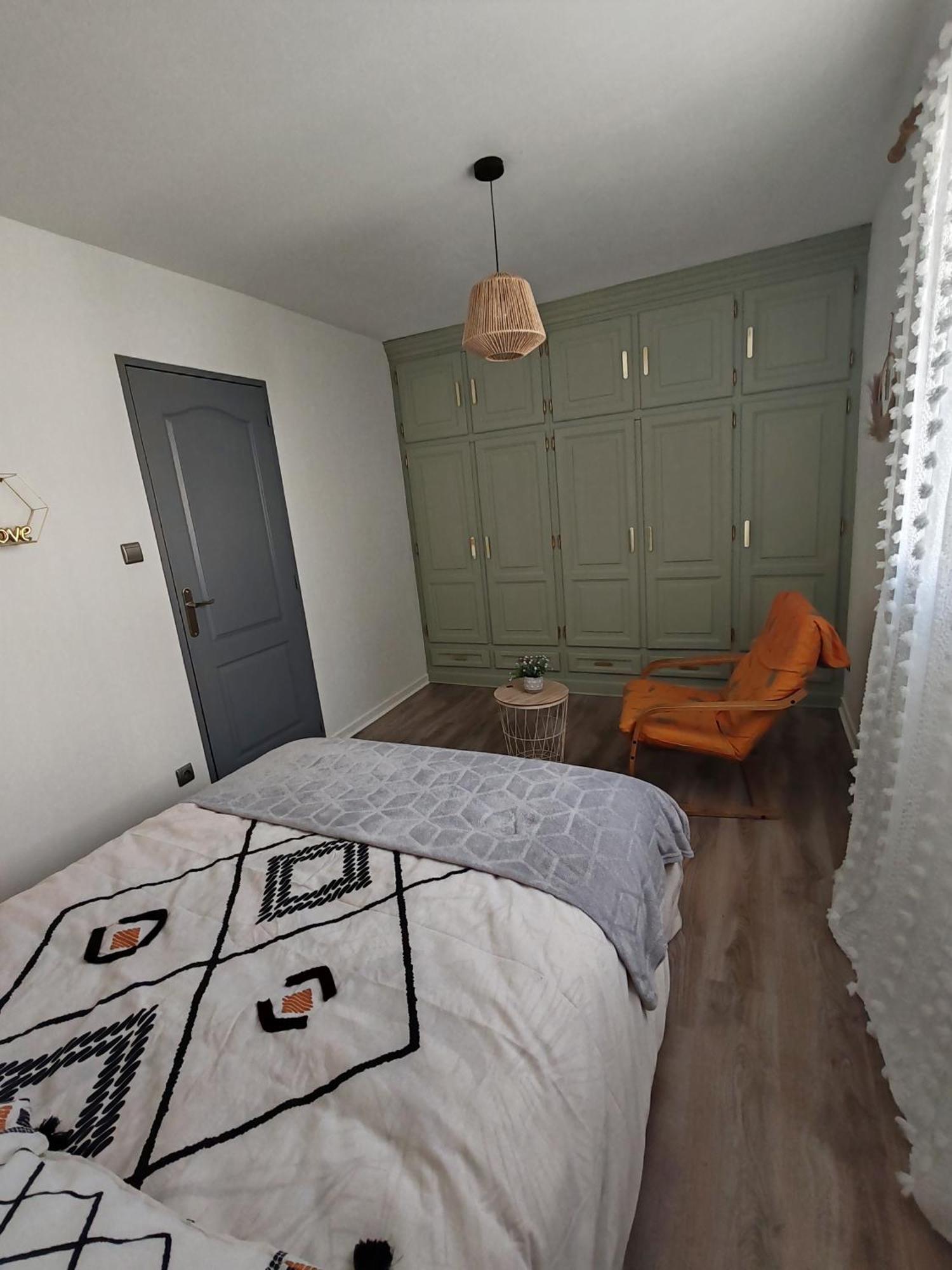 Bretzel Et Cigogne Villa ออสไตม์ ภายนอก รูปภาพ
